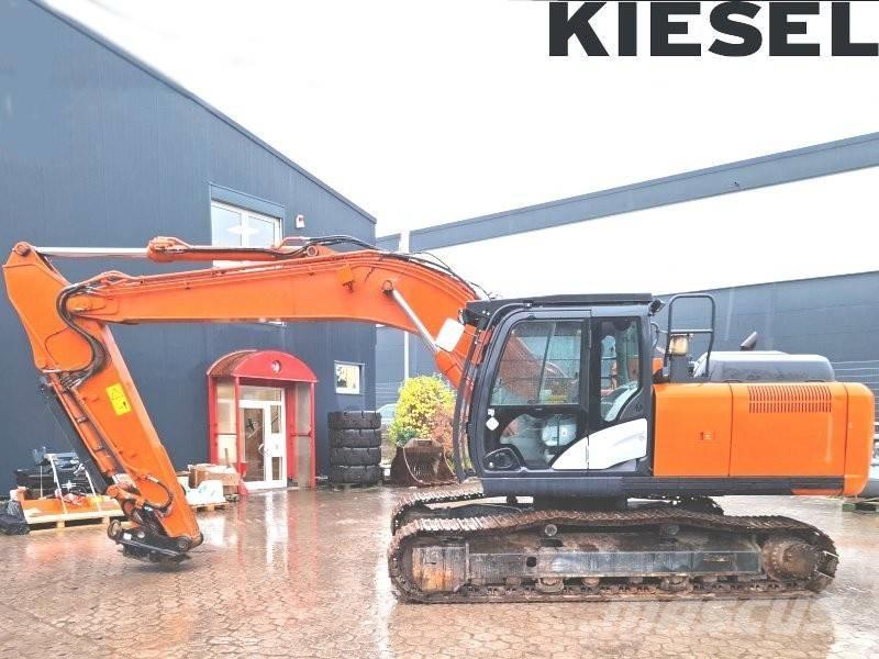 Hitachi ZX 210 LC-6 Gravemaskiner på larvebånd