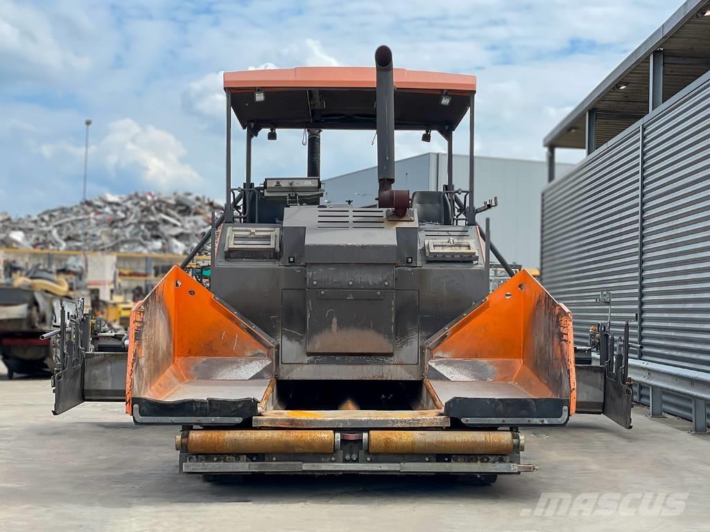 Volvo P7820C Asfaltudlæggere