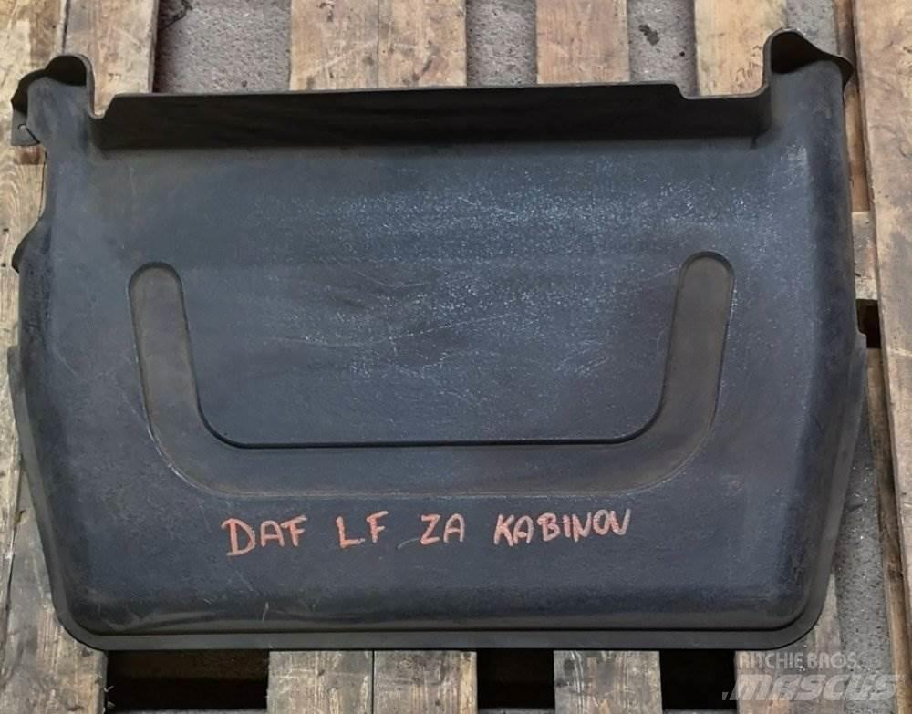 DAF LF KRYT ZA KABINOU Kabiner og interiør