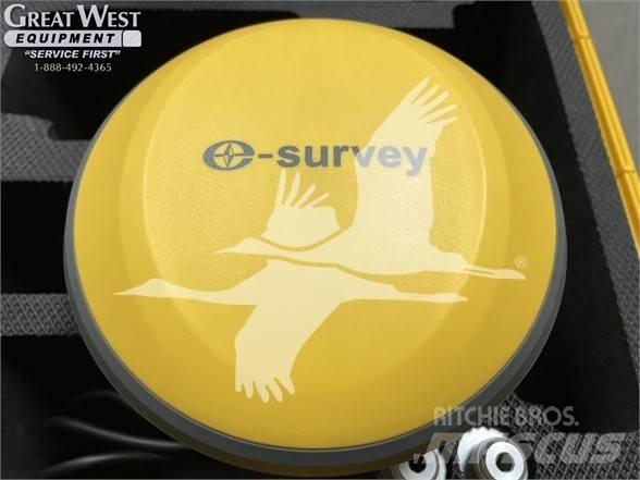  E-SURVEY E500 GPS