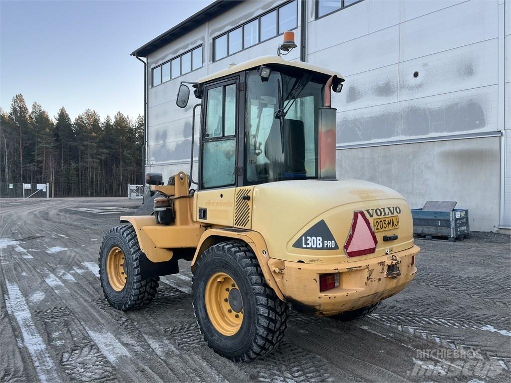 Volvo L 30 B Læssemaskiner på hjul