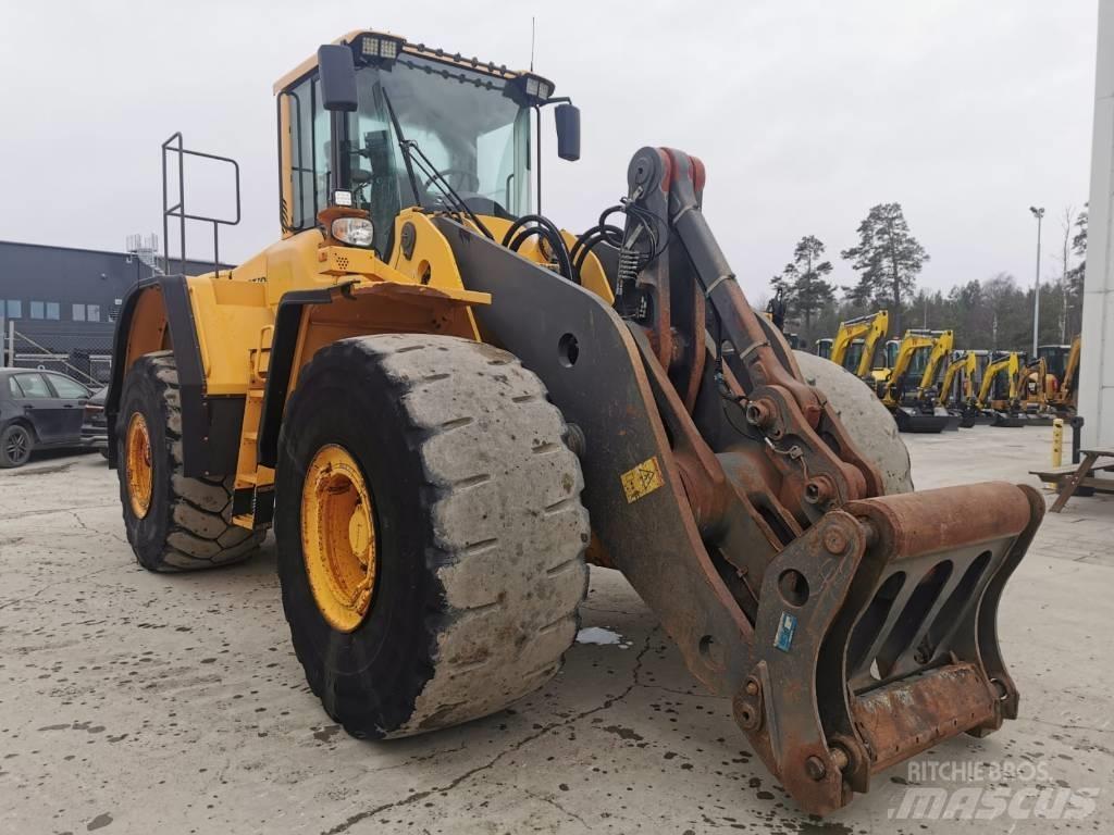 Volvo L220F Læssemaskiner på hjul