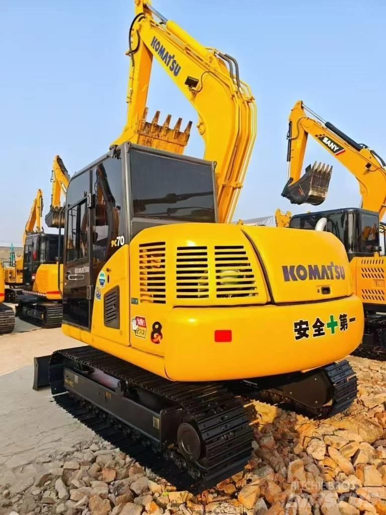 Komatsu 70-8 Gravemaskiner på larvebånd