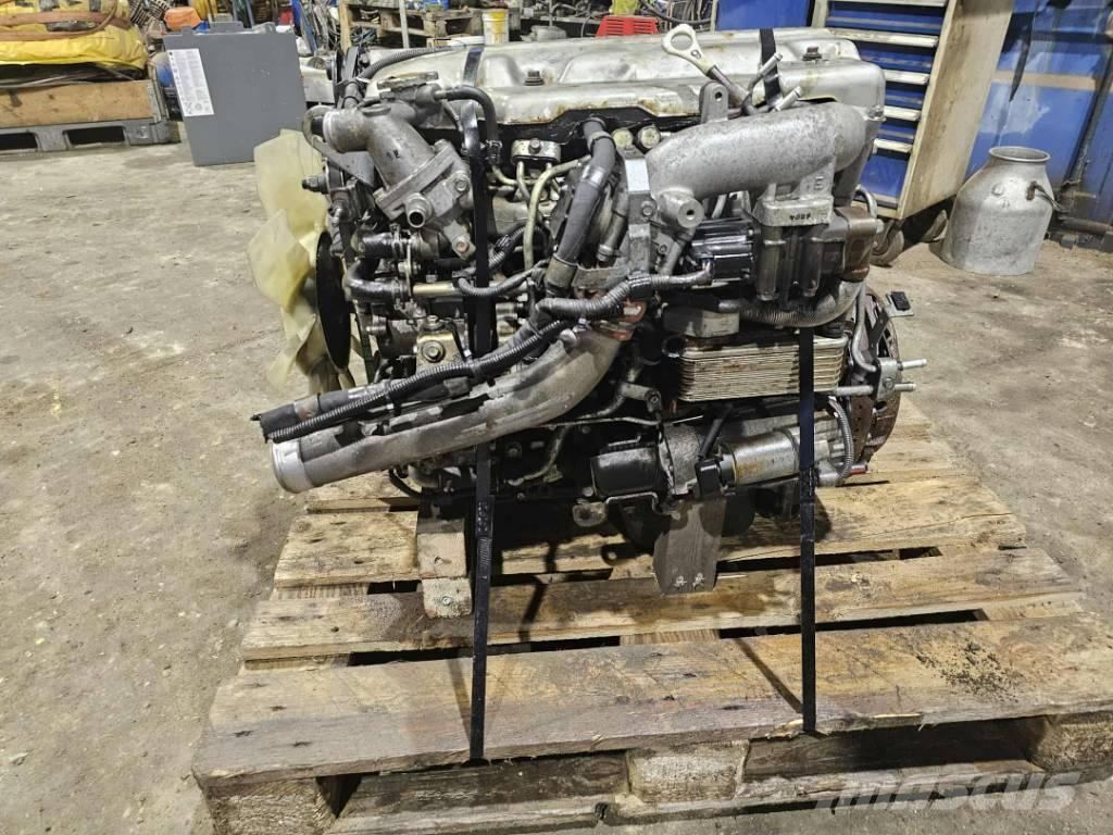 Mitsubishi 4M42-3AT2 Motorer