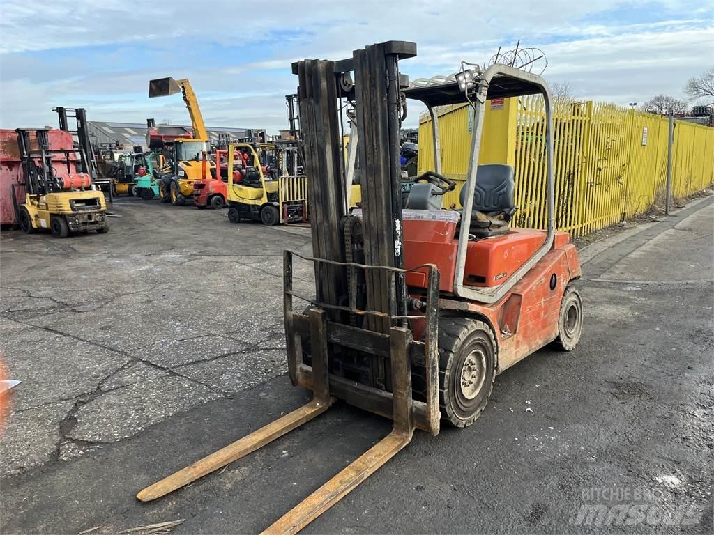 Cesab CBD30 Diesel gaffeltrucks