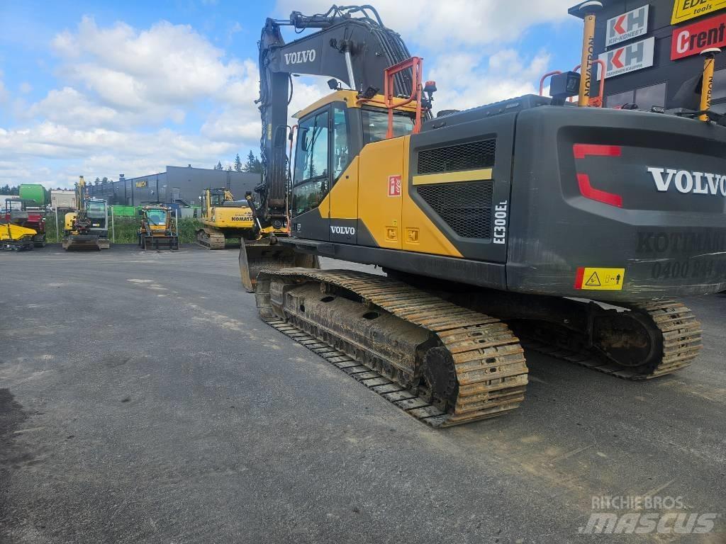 Volvo EC 300 EL + 3D Gravemaskiner på larvebånd