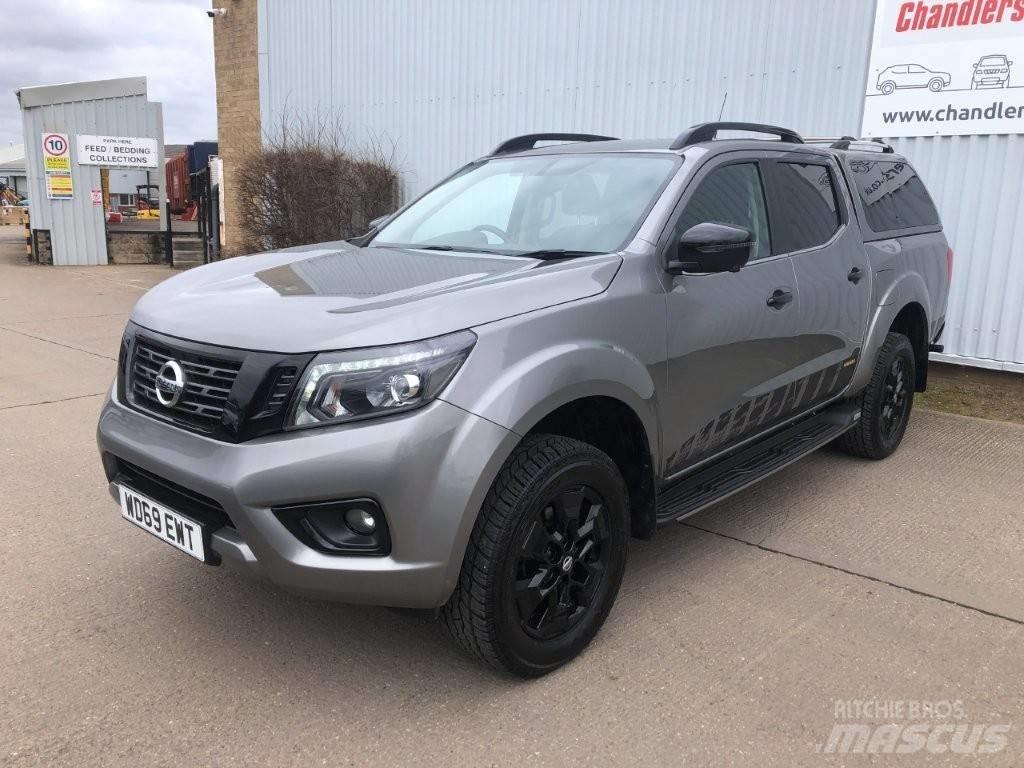 Nissan Navara Pickup/Sideaflæsning