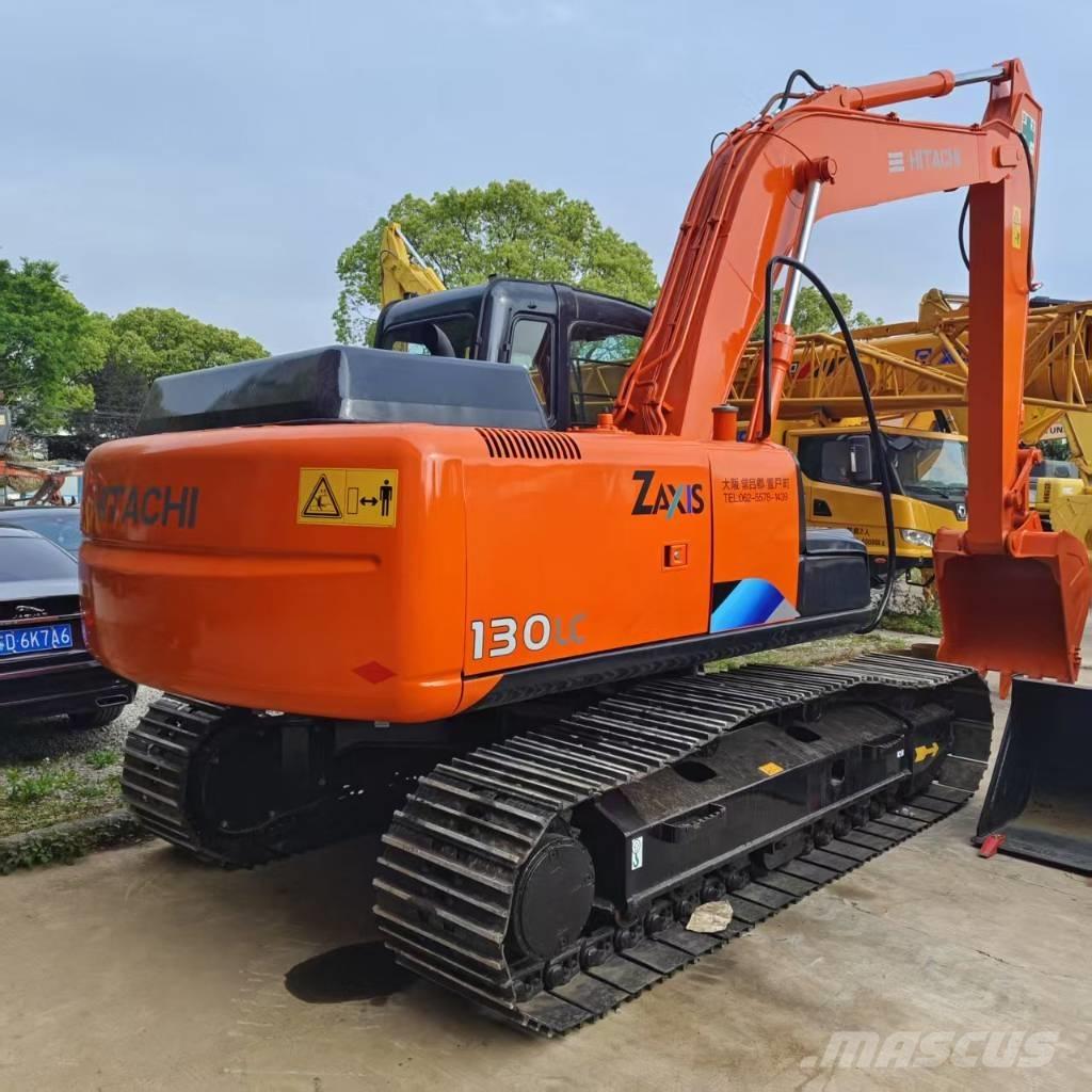 Hitachi ZX 130 Gravemaskiner på larvebånd