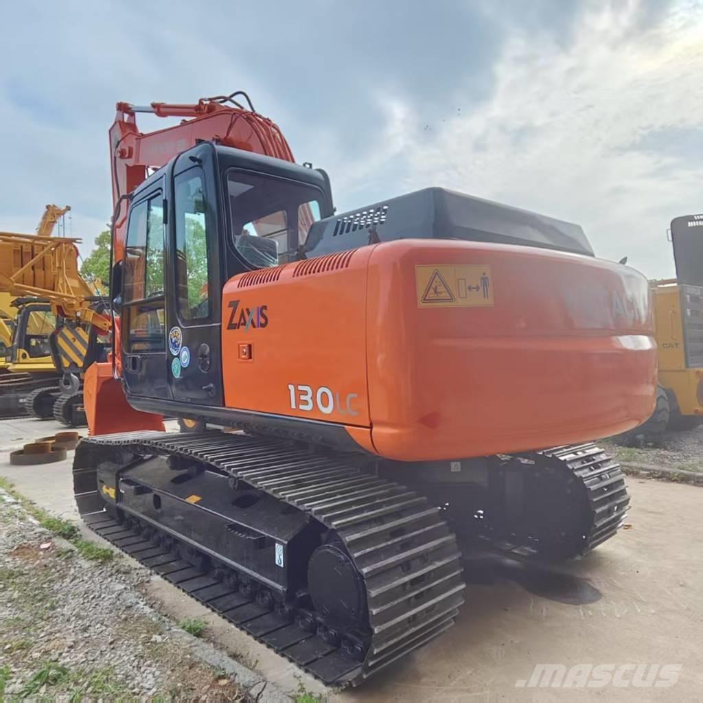 Hitachi ZX 130 Gravemaskiner på larvebånd