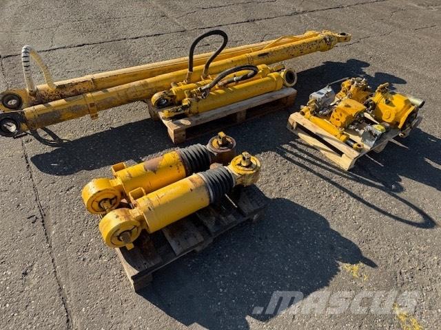 Bell B 40 C PODUSZKA Chassis og suspension