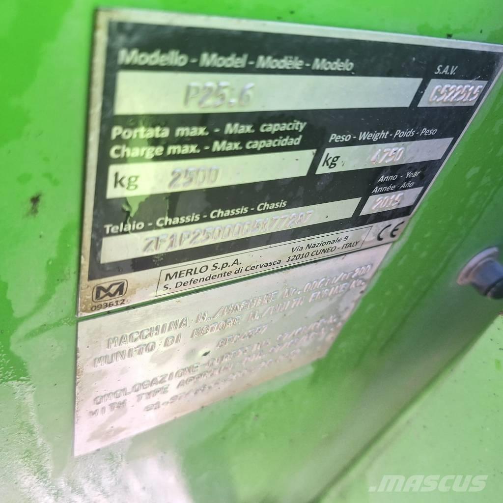 Merlo P25.6 Teleskoplæssere