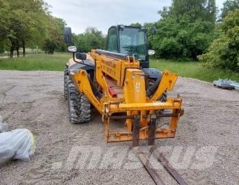 JCB 540-140 Teleskoplæssere