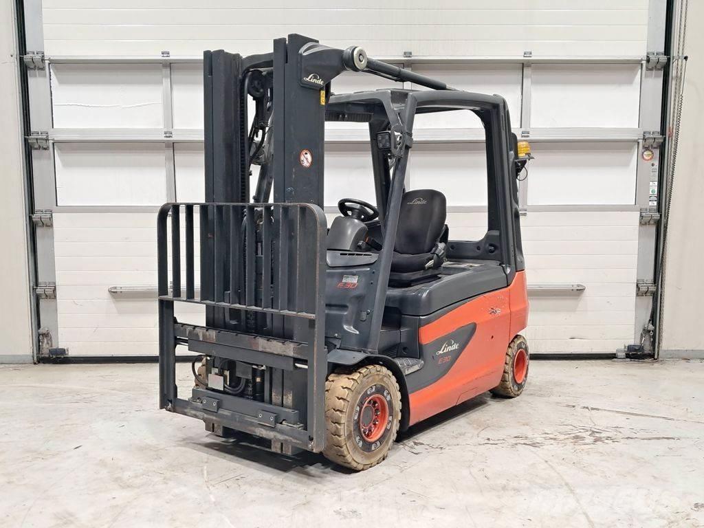 Linde E30L-01 El gaffeltrucks
