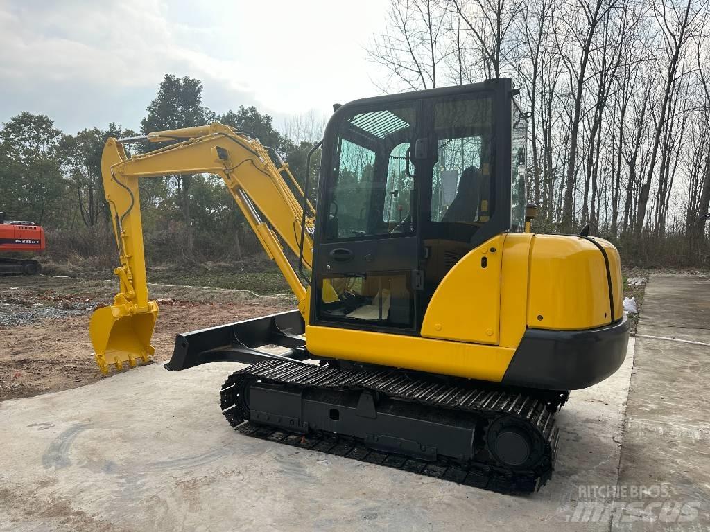 Komatsu PC 56 Gravemaskiner på larvebånd