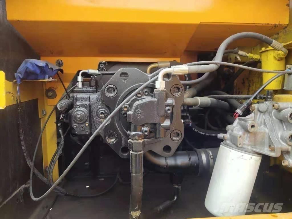 Sany SY 215 C-9 Gravemaskiner på larvebånd