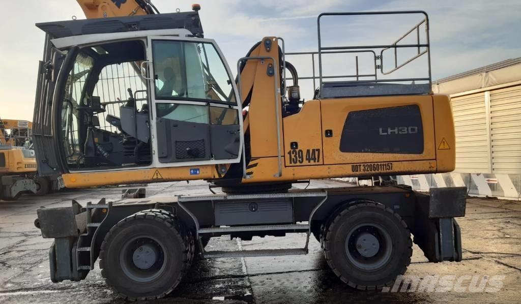 Liebherr LH 30 M Materialehåndteringsmaskiner