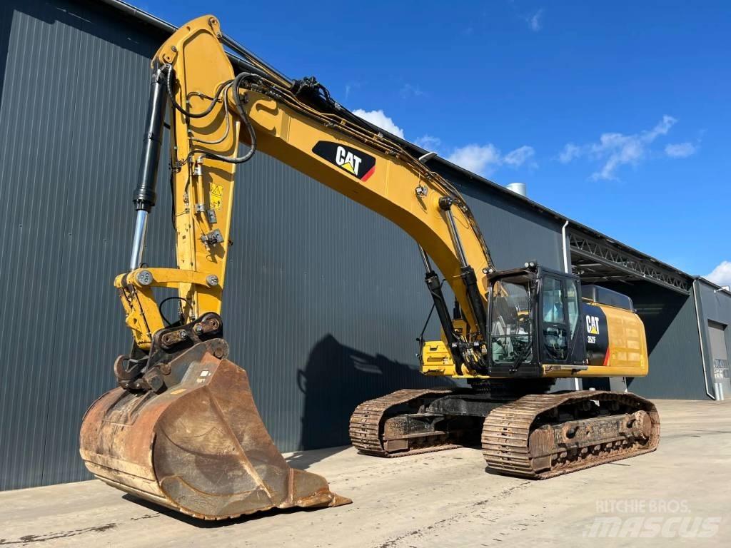 CAT 352F Gravemaskiner på larvebånd