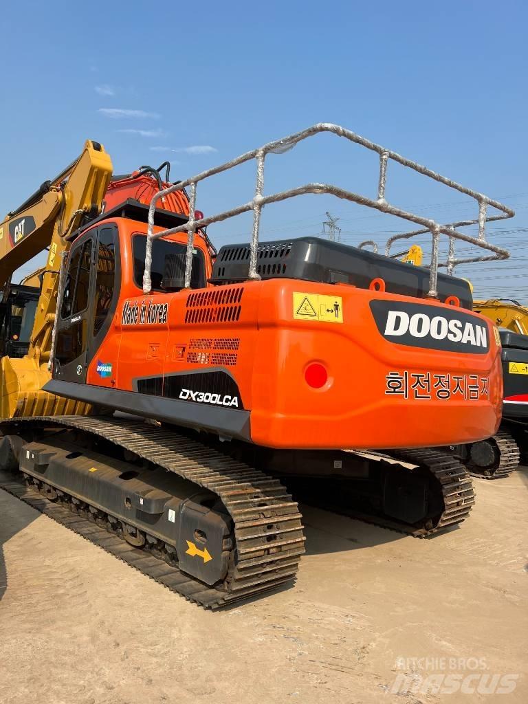 Doosan DX300 Gravemaskiner på hjul