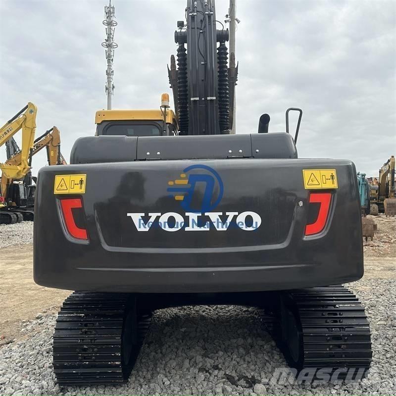 Volvo EC210 Gravemaskiner på larvebånd