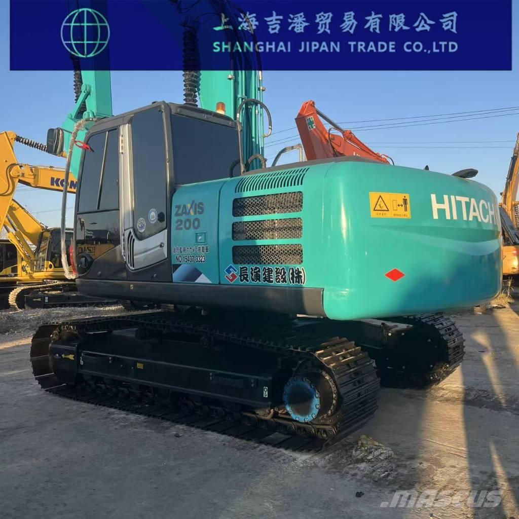 Hitachi ZX 200 Gravemaskiner på larvebånd