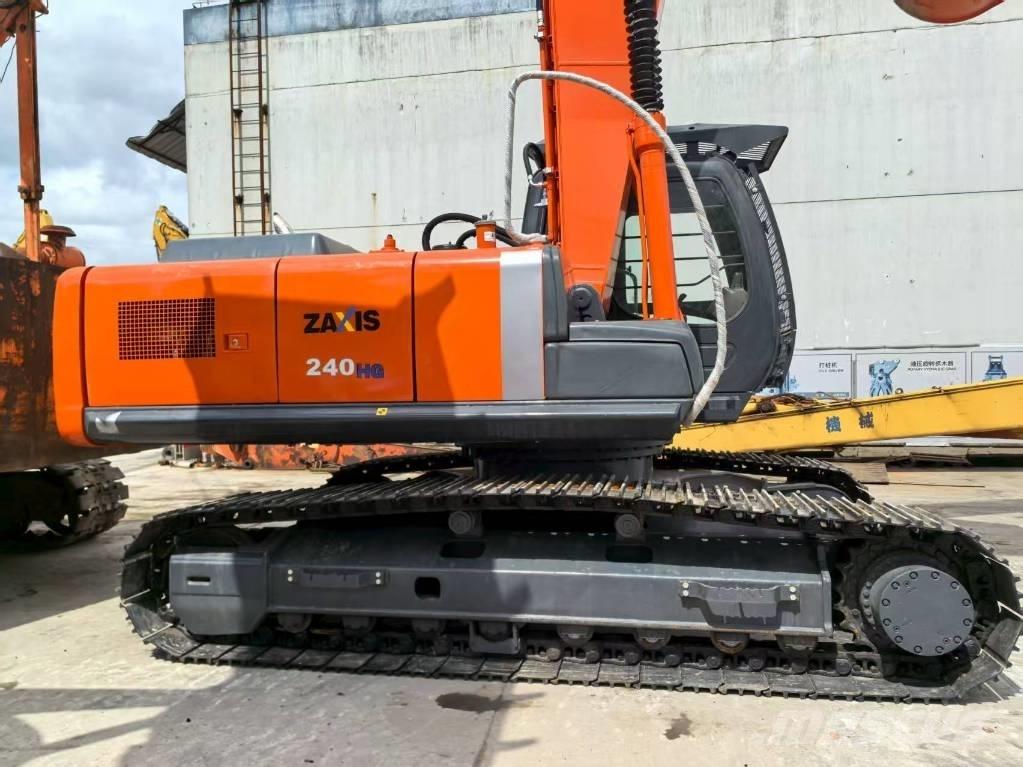 Hitachi ZX 240 HG Gravemaskiner på larvebånd
