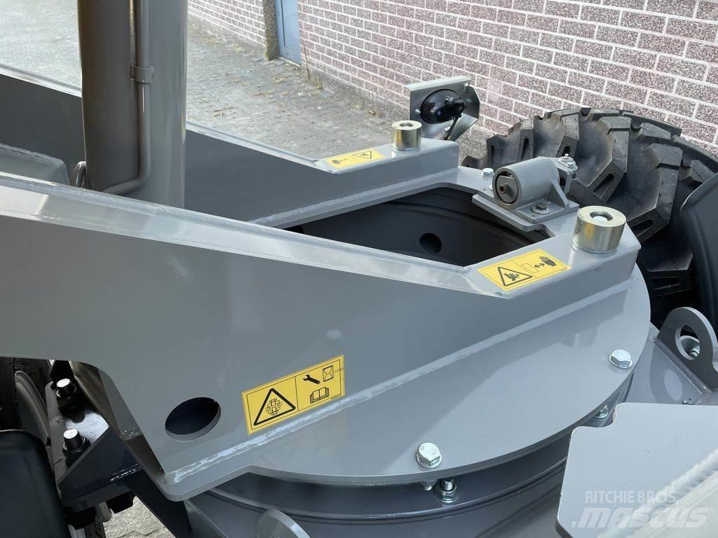 Paus AKR 9040 Dumpere