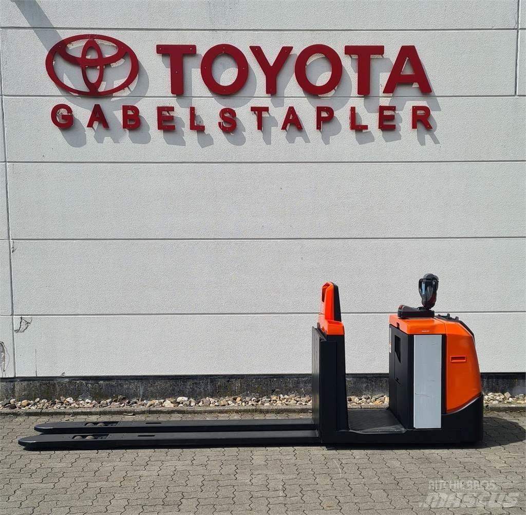 Toyota OSE 250 Plukketruck, lav