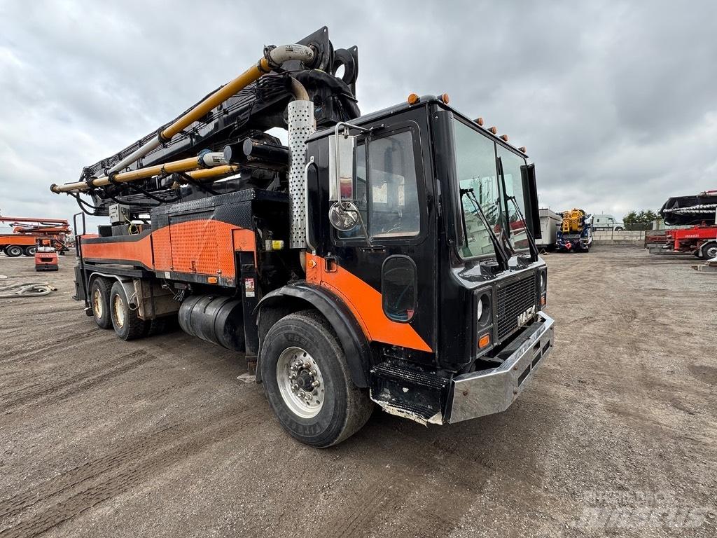 Putzmeister 36 M Betonpumper