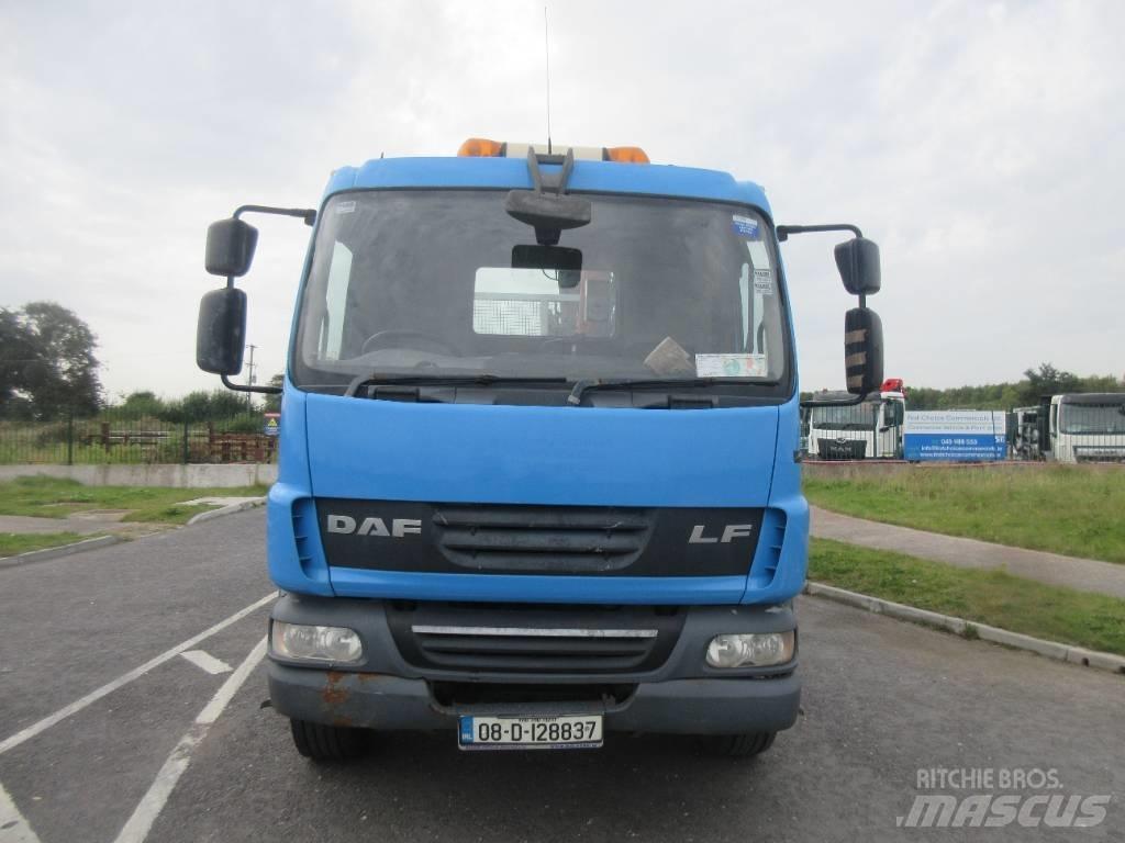 DAF 55.220 Lastbil med kran