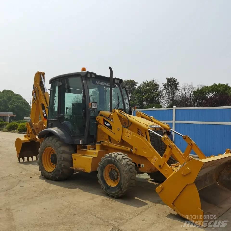 CAT 420 F Rendegravere