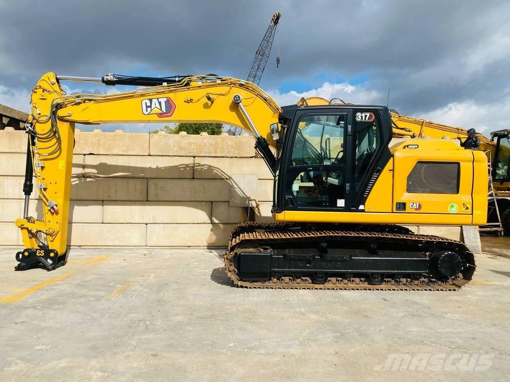 CAT 317 Gravemaskiner på larvebånd