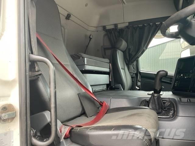 Scania P 410 Lastbiler med tip