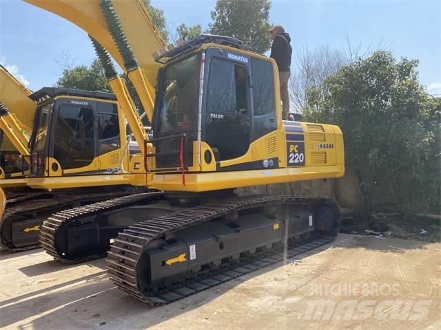 Komatsu PC 220-8 Gravemaskiner på larvebånd