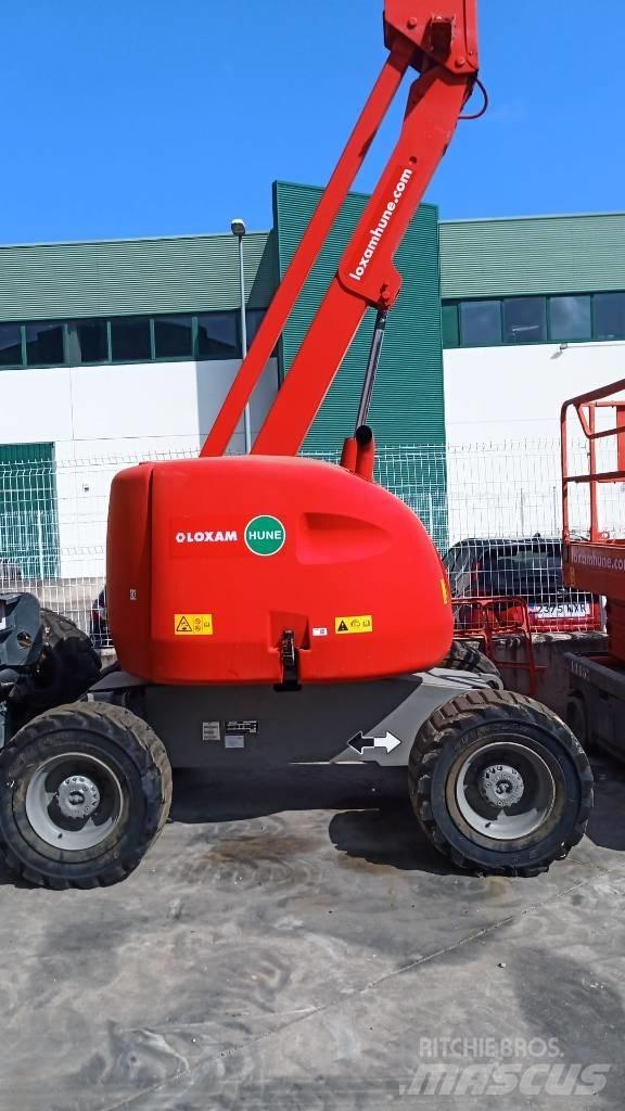 JLG 450 AJS II Bomlifte med knækarm
