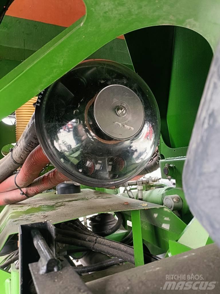 Amazone EDX 6000 TC Enkornssåmaskiner