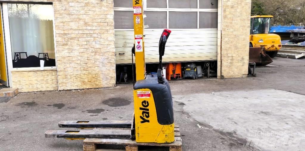 Yale MSC 10 Gaffelstabler med gående fører