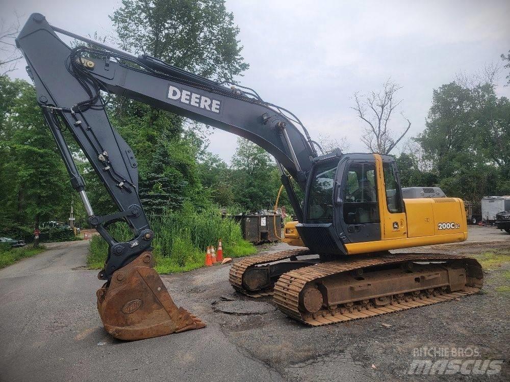 John Deere 200 C LC Gravemaskiner på larvebånd