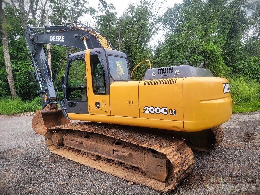 John Deere 200 C LC Gravemaskiner på larvebånd