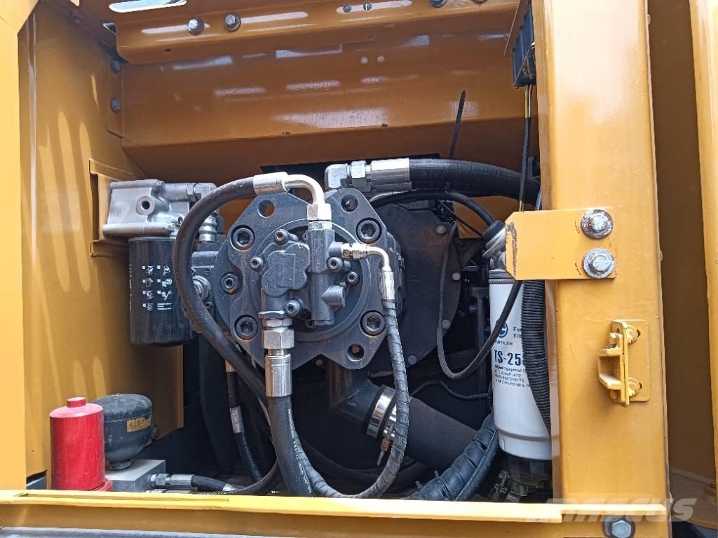 XCMG XE 215 DA Gravemaskiner på larvebånd