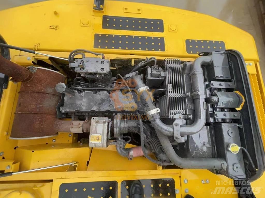 Komatsu PC 220-8 Gravemaskiner på larvebånd