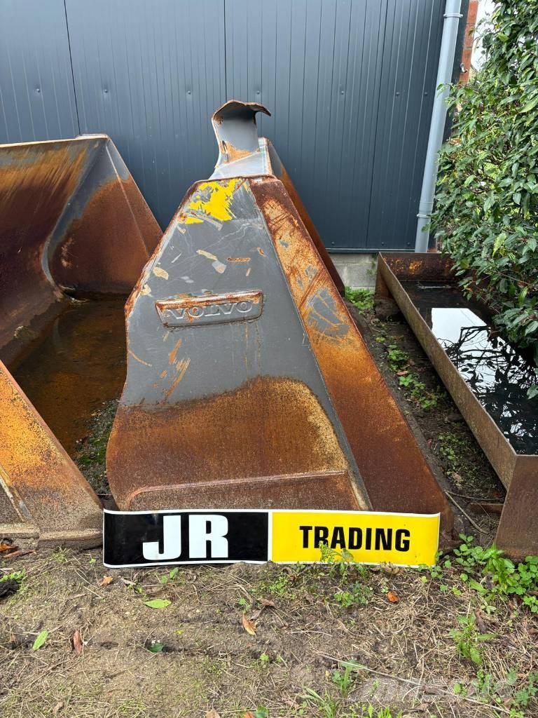 Volvo L 90 H Bucket Skovle