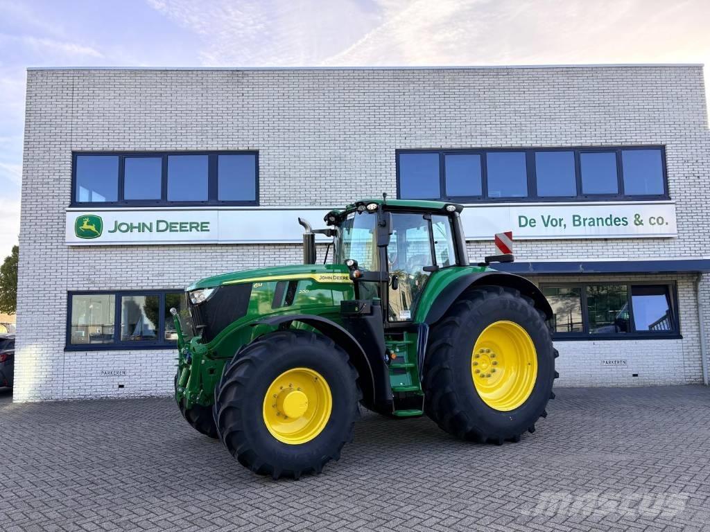 John Deere 6M200 Traktorer