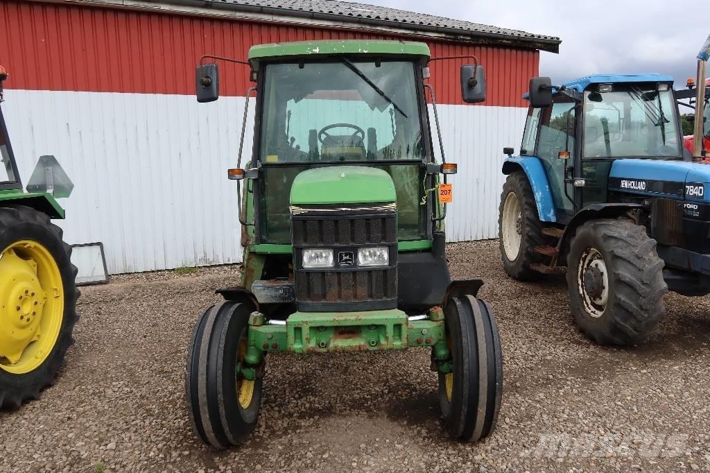 John Deere 6100 Traktorer