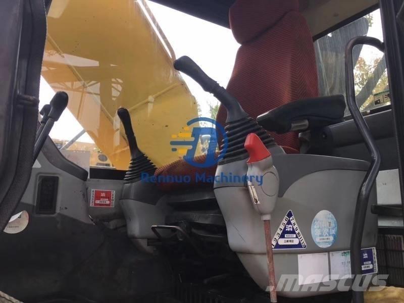 Komatsu PC210-7 Gravemaskiner på larvebånd