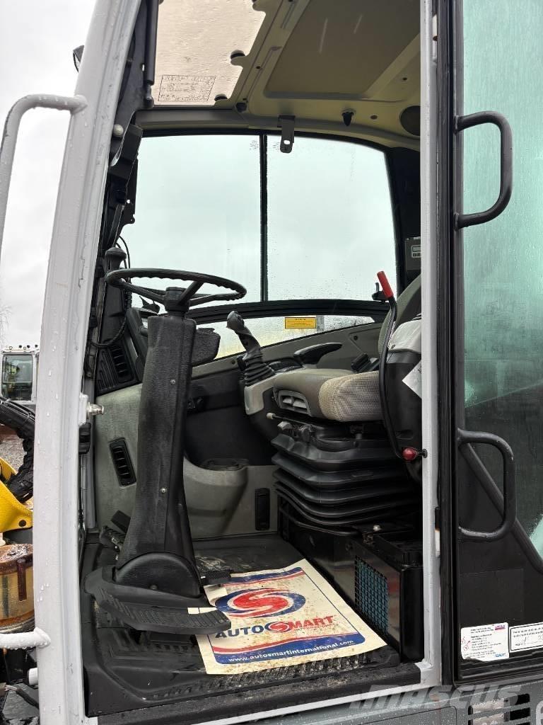 Wacker Neuson EW65 Gravemaskiner på hjul