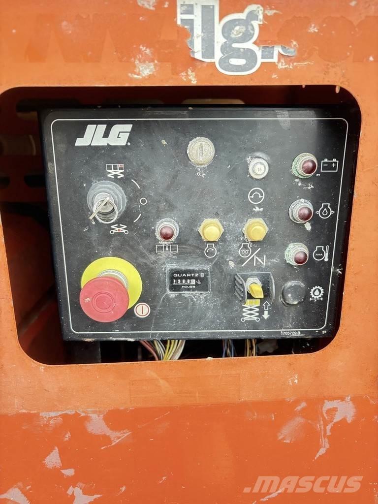 JLG 260 mrt Saxlifte
