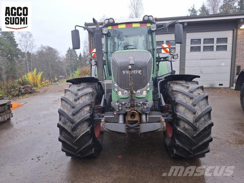 Fendt 828 Traktorer