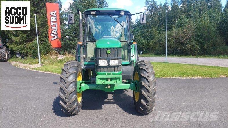 John Deere 6220 SE Traktorer