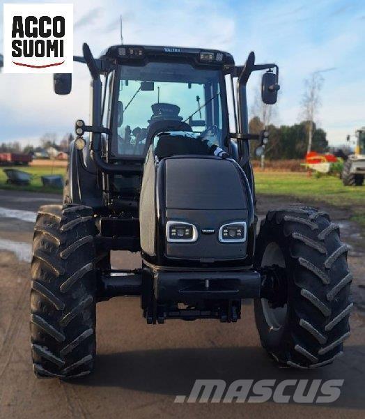 Valtra T140 Traktorer