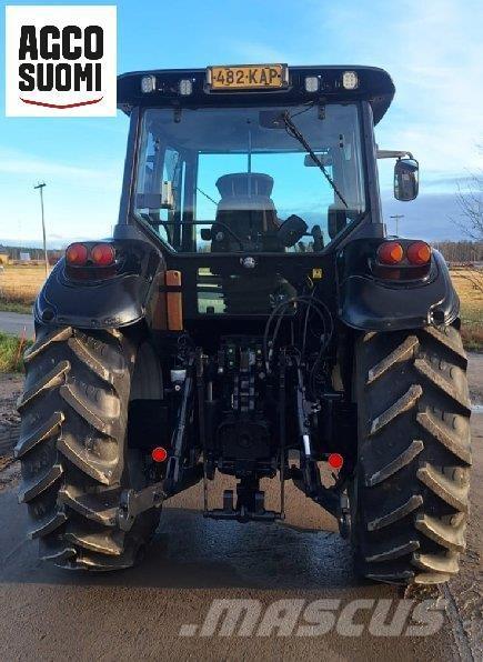 Valtra T140 Traktorer